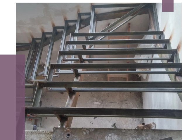 Демонтаж лестниц в Изобильном от 4363 руб. 