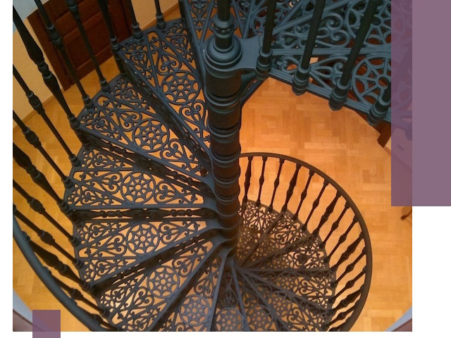 Винтовые лестницы под ключ в Изобильном: производство и монтаж