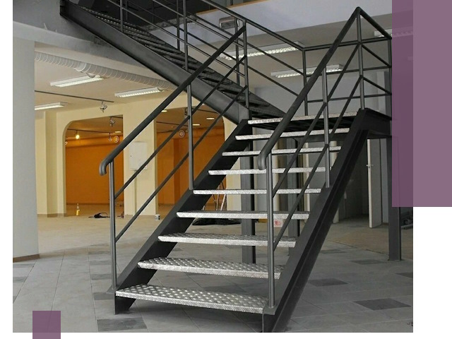 Лестницы для офиса в Изобильном: изготовление, монтаж, демонтаж