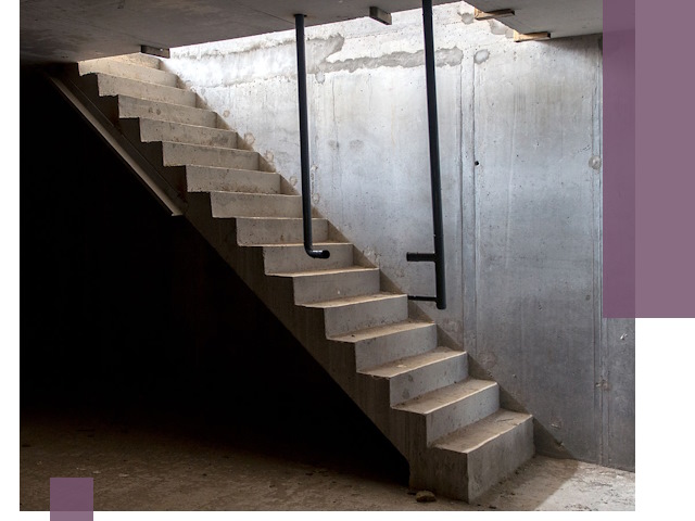 Изготовление и монтаж лестниц в подвале в Изобильном