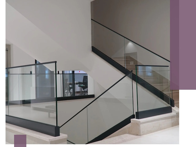 Стеклянные перила премиум-класса с установкой в Изобильном