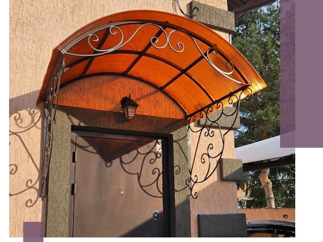 Демонтаж козырьков в Изобильном быстро и безопасно