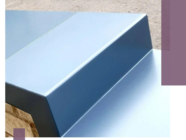 Крышки на парапет в Изобильном: изготовление и монтаж под ключ